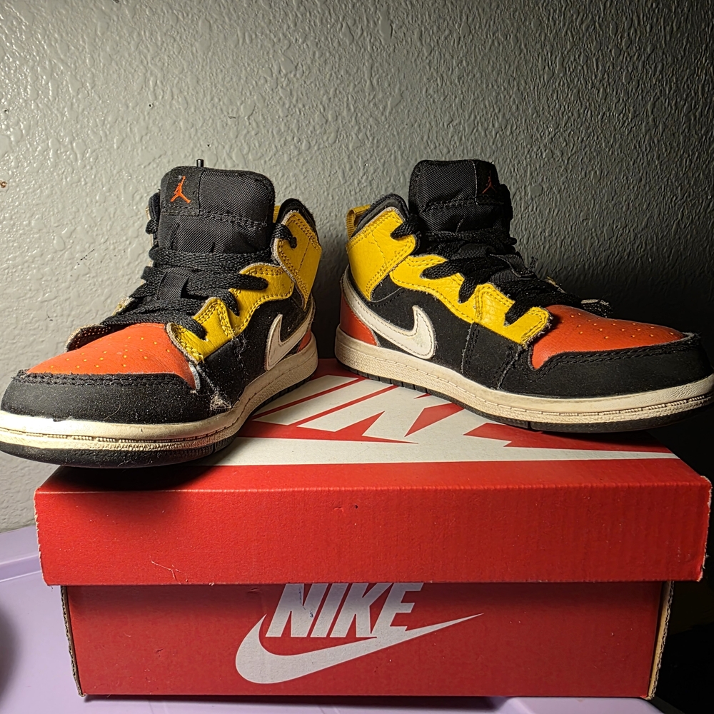 Nike High-Top Sneakers in Black, Orange, and Yellow